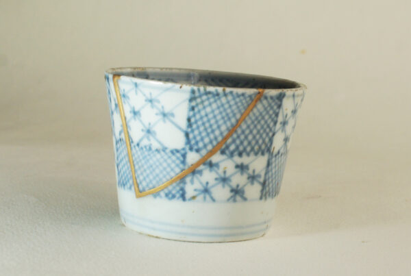 2022-070 Kintsugi blue and white Soba choko Cup Old imari